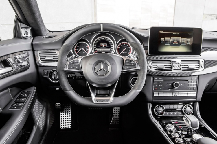 Салон Mercedes CLS