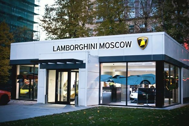 салон Lamborghini
