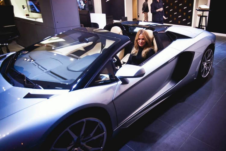 салон Lamborghini