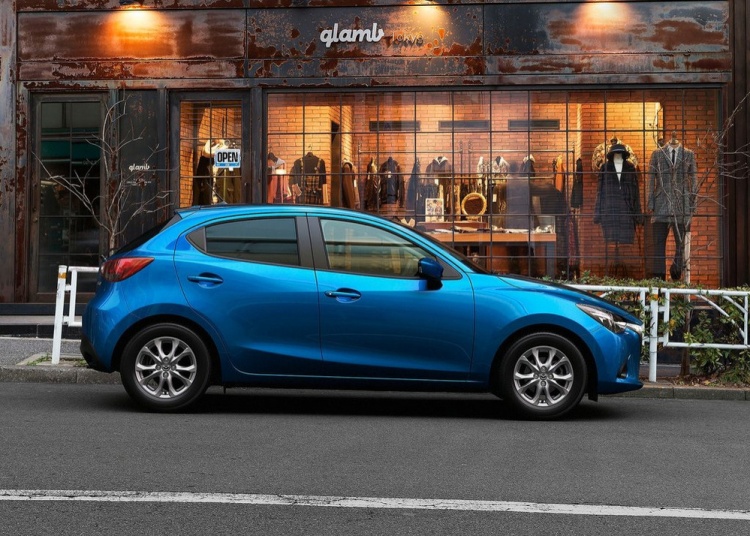 Mazda 2