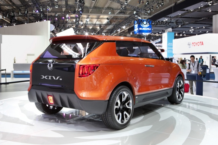 SsangYong Х100