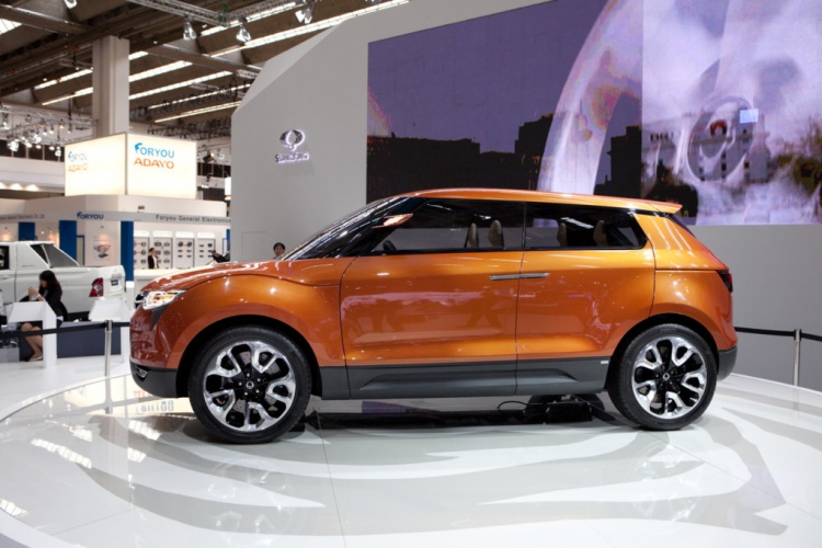 SsangYong Х100