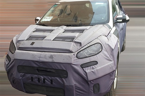 кроссовер Kia