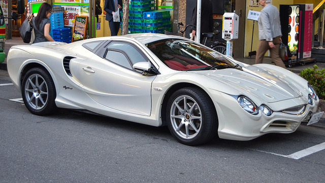 Mitsuoka Orochi