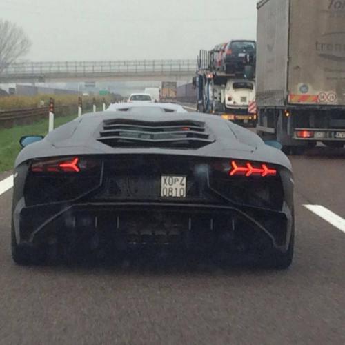 Lamborghini Aventador SV