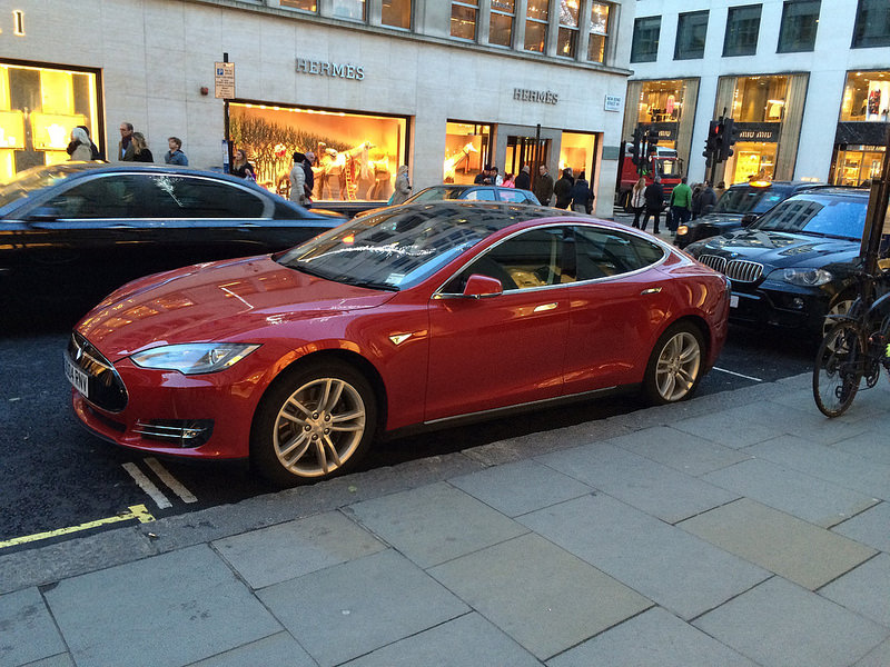 Tesla S