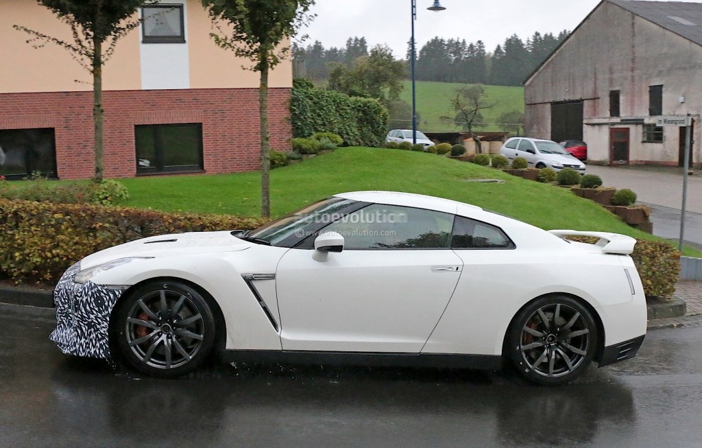 Nissan GT-R 2016 модельного года
