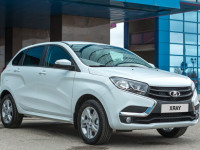 Названа дата старта продаж кроссовера Lada Xray