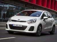 Kia на автосалоне в Париже обновленный Rio