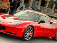 Lotus превратит спорткар Evora в кроссовер