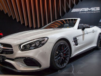 Стали известный рублевые цена на Mercedes SL и Mercedes SLC