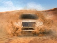 Британская компания Bentley показала первые фотографии внедорожника