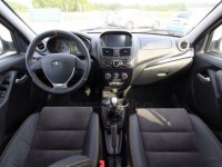 «АвтоВАЗ» сообщил цены на спортивную Lada Kalina NFR