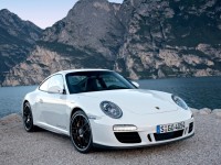 На автосалоне в Лос-Анджелесе представят Porsche 911 GTS