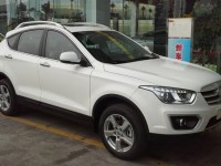 Продажи FAW X80 в России перенесли на 2015 год
