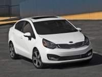 Kia Rio получила новую базовую комплектацию седана