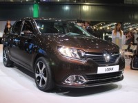 В России дали старт на продажи обновленного Renault Logan