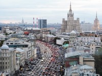В российских мегаполисах прекратился рост авторынка