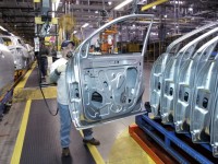 Автопредприятие General Motors будет работать от 4 до 8 дней в месяце