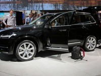 Volvo начала принимать заявки на новое поколение XC90