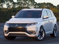 На парижском автосалоне представят электромобиль Mitsubishi Outlander PHEV Concept-S