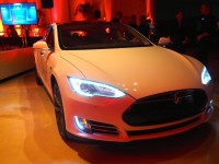 Прошла презентация модели Tesla D